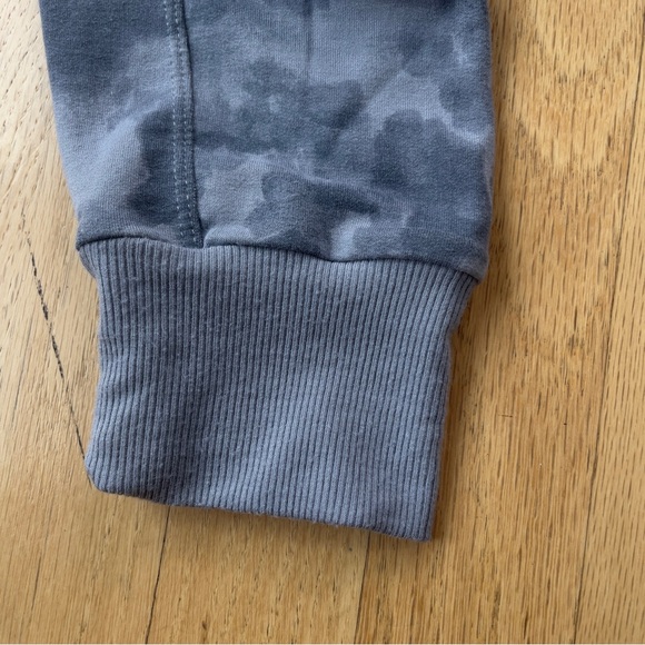 Mondetta Crew Neck Long Sleeve Lightweight Active Top Women's - Picture 4 of 12